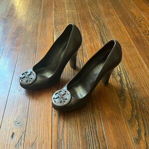 Tory Burch brown leather high heels size 5M